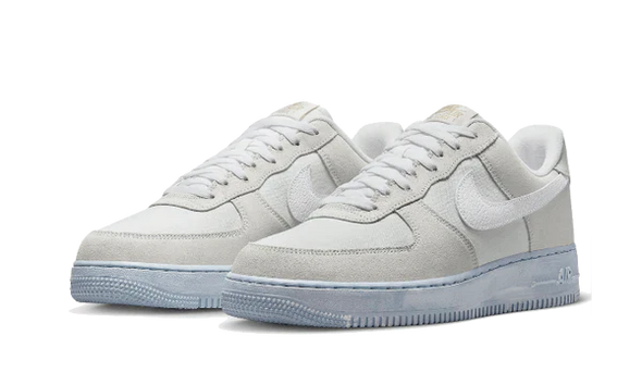 Nike Air Force 1 Low Summit White